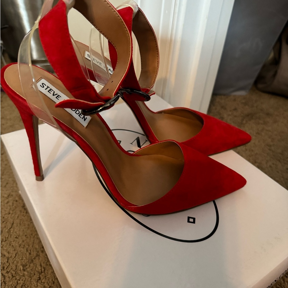 2 For 1 Steve Madden Stilettos